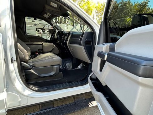 Used 2022 Ford F250 XLT image 31