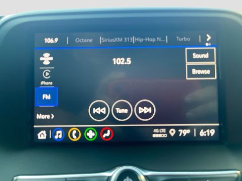 Used 2021 Chevrolet Camaro LT image 13