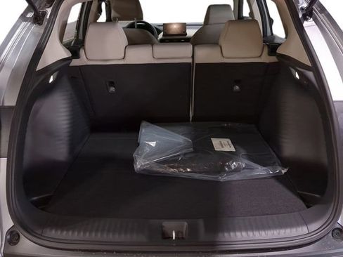 New 2025 Honda HR-V LX image 22