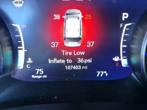 Used 2020 Chrysler Pacifica Touring-L AWD/4WD image 9