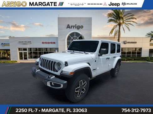 New 2026 Jeep Wrangler Unlimited Sahara AWD/4WD image 9
