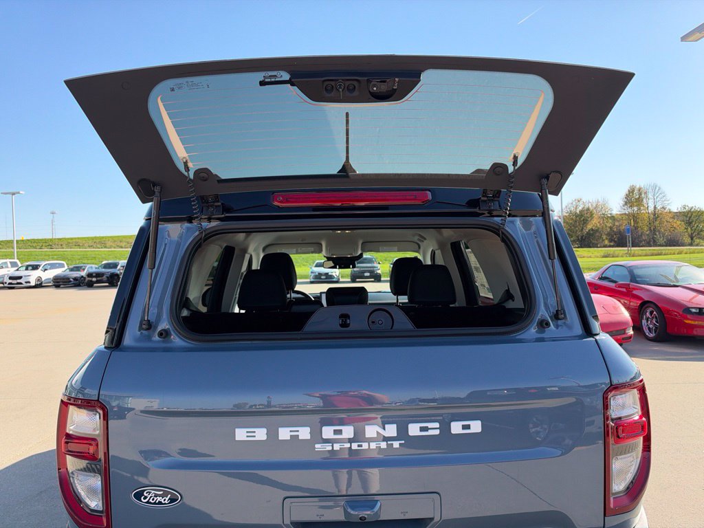 New 2026 Ford Bronco Sport Outer Banks w/ Outer Banks Tech Package+ AWD/4WD image 7