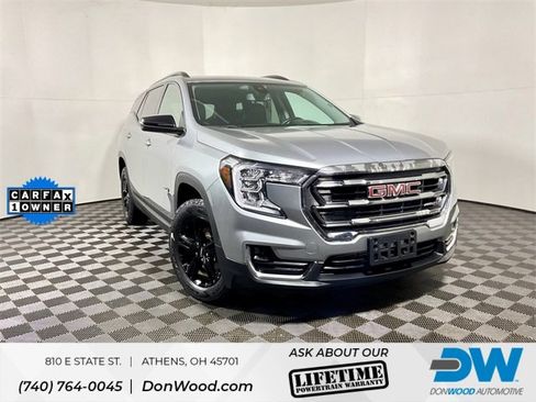 Used 2023 GMC Terrain AT4 image 1