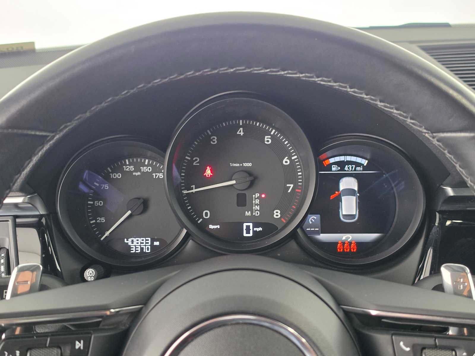Used 2024 Porsche Macan AWD/4WD image 23