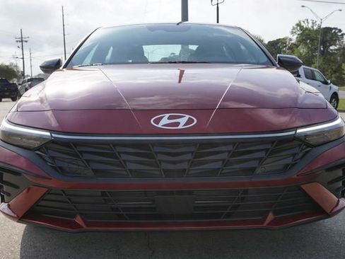 New 2026 Hyundai Elantra SEL Sport Premium FWD image 8