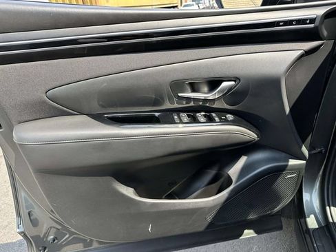 Used 2023 Hyundai Tucson Limited w/ Cargo Package AWD/4WD image 23