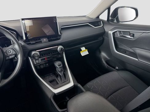 New 2025 Toyota RAV4 XLE image 16