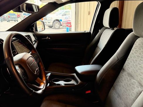 Used 2025 Dodge Durango GT AWD/4WD image 18