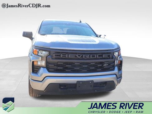 Used 2025 Chevrolet Silverado 1500 Custom w/ LPO, Dark Essentials Package AWD/4WD image 10