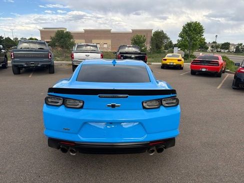 Used 2022 Chevrolet Camaro SS RWD image 4