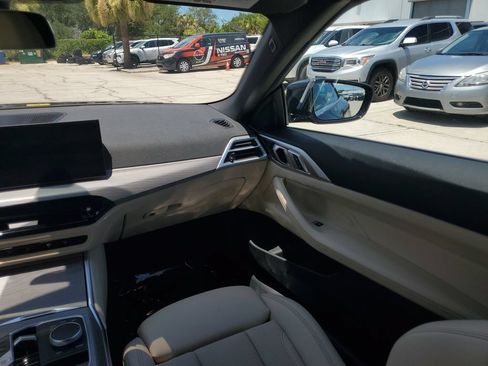 Used 2025 BMW 430i Convertible RWD image 19