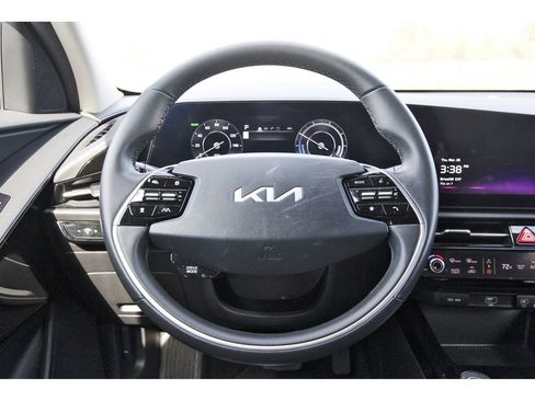 Used 2023 Kia Niro Wind FWD image 17