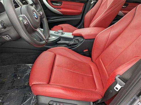 Used 2018 BMW 330i xDrive Sedan image 16