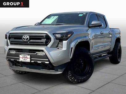 New 2025 Toyota Tacoma SR5