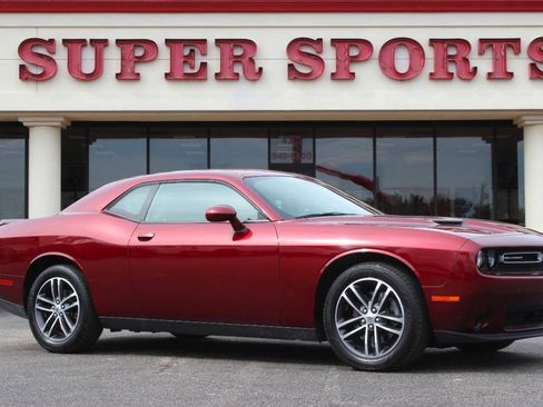 Used 2019 Dodge Challenger SXT w/ Cold Weather Group AWD/4WD image 1