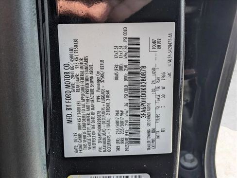 Used 2019 Ford Fusion SE image 14