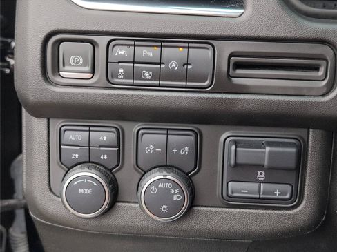 Used 2023 Chevrolet Tahoe RST w/ Luxury Package AWD/4WD image 33