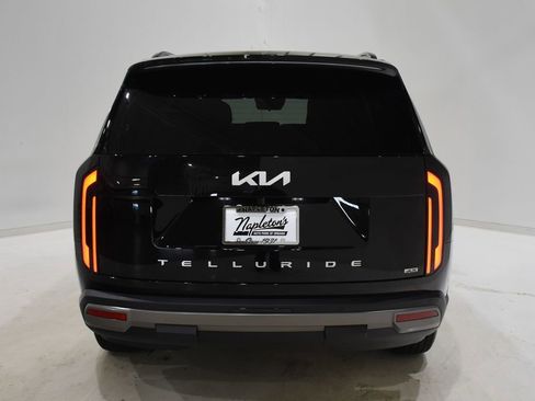 New 2027 Kia Telluride S image 5