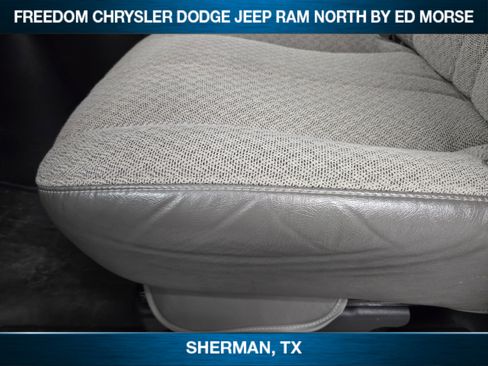 Used 2023 Chevrolet Express 3500 LS image 18