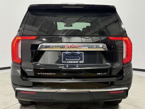 Used 2023 GMC Yukon SLT image 5
