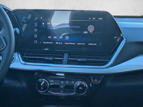 New 2026 Chevrolet Trax LT w/ LPO, Blackout Package image 12