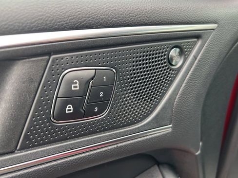 Certified 2023 Ford Edge ST image 8