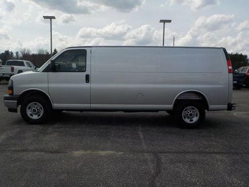 New 2026 GMC Savana 3500 Extended w/ Driver Convenience Package RWD image 6