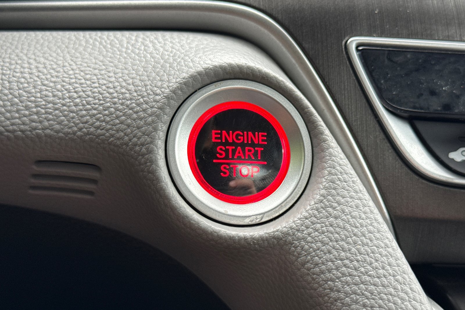 Used 2018 Honda Accord LX image 21