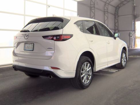 Used 2024 MAZDA CX-5 AWD 2.5 S w/ Select Package image 3