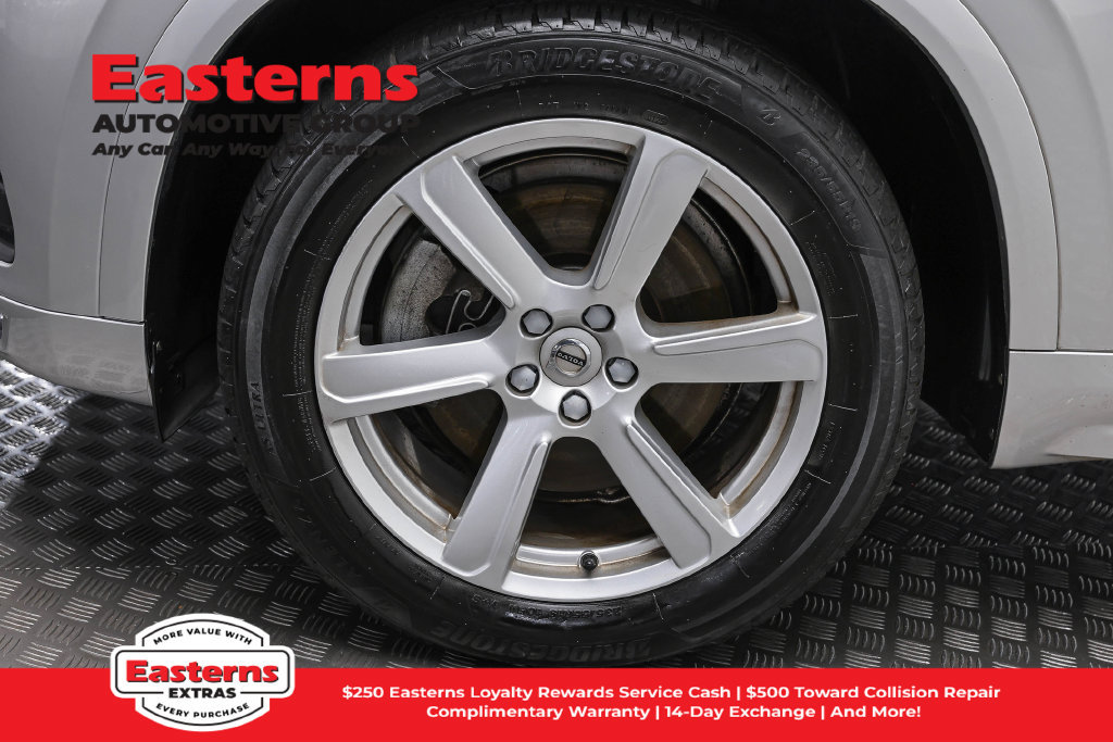 Used 2022 Volvo XC90 T5 Momentum AWD/4WD image 33