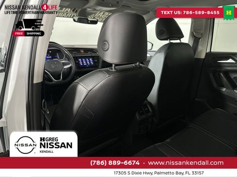 Used 2024 Volkswagen Tiguan Wolfsburg Edition image 28