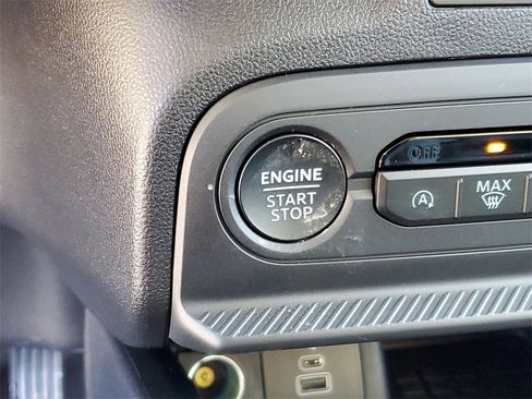 New 2025 Ford Bronco Sport Outer Banks image 17