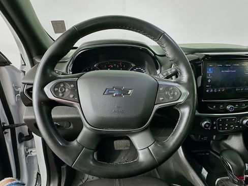 Used 2023 Chevrolet Traverse RS w/ LPO, Floor Liner Package AWD/4WD image 12