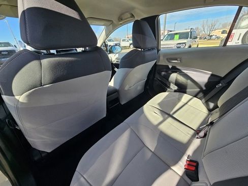 Used 2020 Toyota Corolla LE image 11