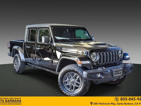 New 2026 Jeep Gladiator Sport image 1