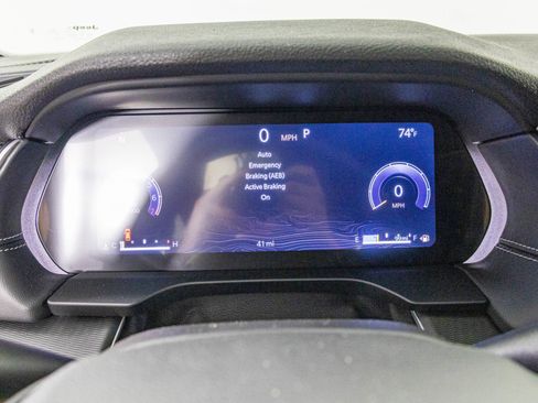 New 2025 Jeep Grand Cherokee Altitude image 26