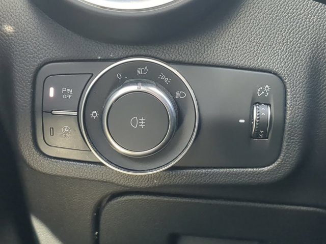 Used 2023 Alfa Romeo Stelvio Sprint RWD image 29