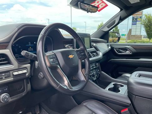 Used 2023 Chevrolet Tahoe High Country w/ Premium Package 2 AWD/4WD image 10