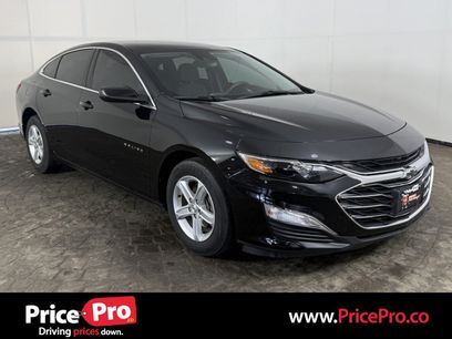 Used 2025 Chevrolet Malibu LS