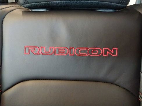 Used 2024 Jeep Wrangler Unlimited Rubicon image 5