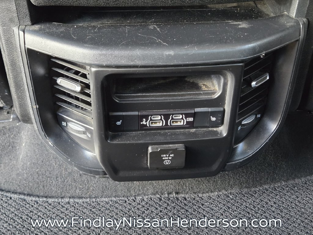 Used 2019 RAM 1500 Laramie AWD/4WD image 12
