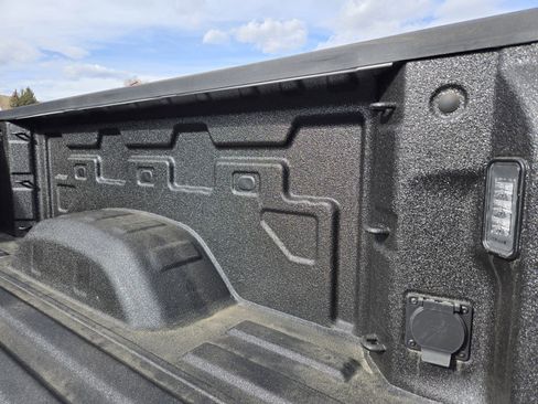 Used 2024 GMC Sierra 2500 Denali Ultimate image 39