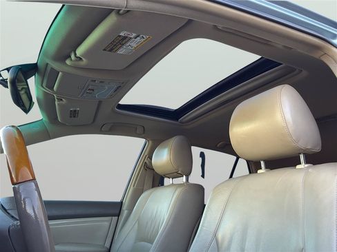 Used 2005 Lexus RX 330 AWD image 13
