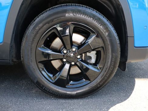 Used 2023 Jeep Cherokee Altitude Lux AWD/4WD image 11