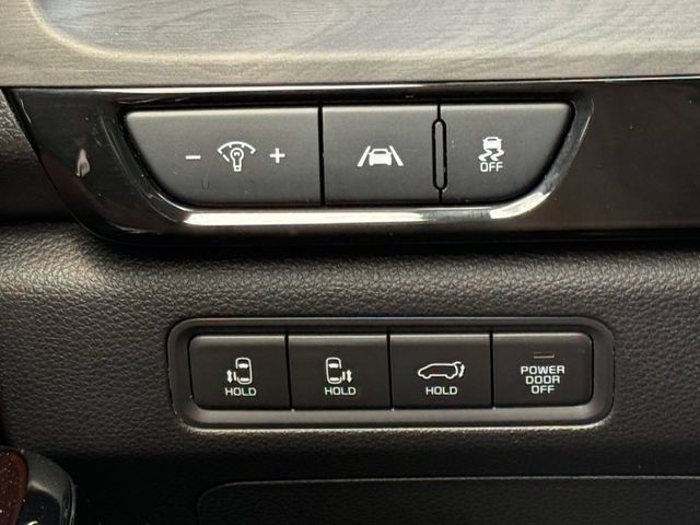 Used 2024 Kia Carnival SX FWD image 18