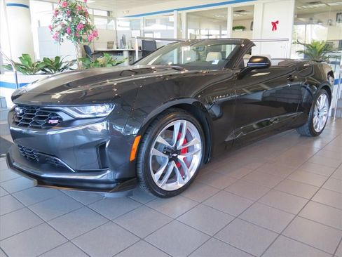 Used 2024 Chevrolet Camaro LT image 6