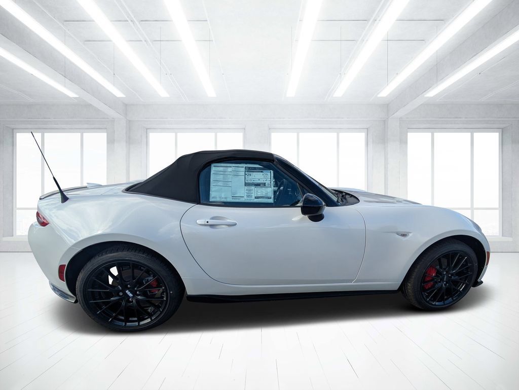 New 2026 MAZDA MX-5 Miata Club w/ Brembo/BBS/Recaro Package RWD image 2