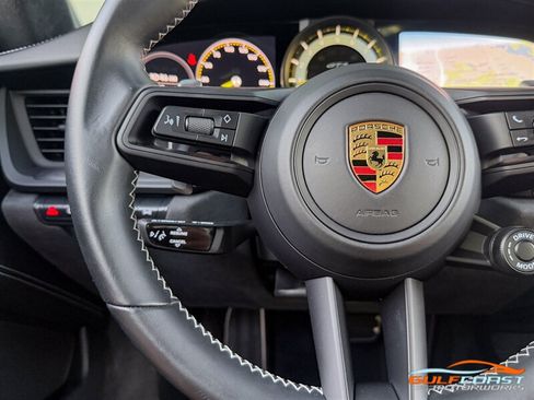 Used 2022 Porsche 911 GT3 RWD image 26