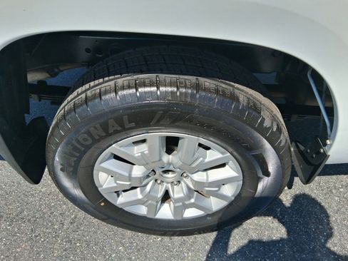 Used 2023 Nissan Frontier SV RWD image 20