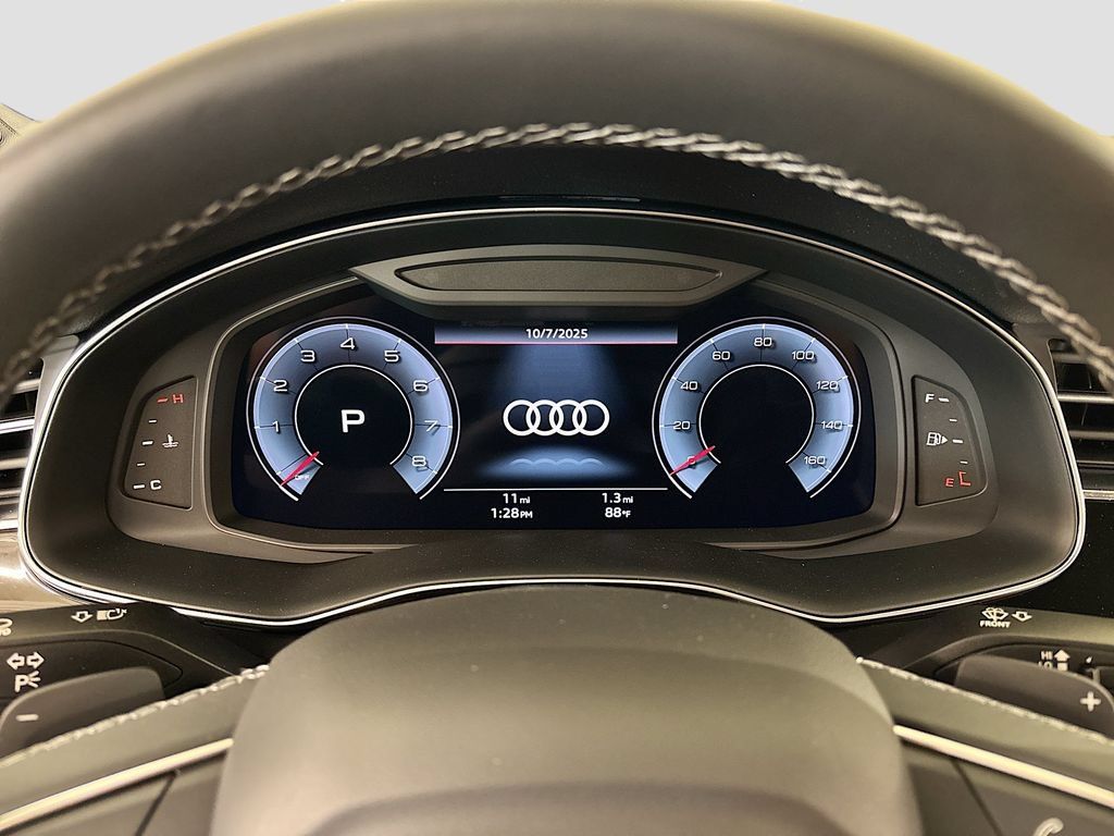 Used 2025 Audi Q7 3.0T Premium Plus AWD/4WD image 10